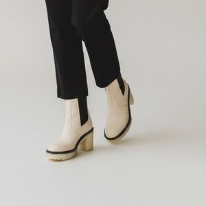 Oasis Society Moto combat Lug Chuck Heal Cream Ankle Boots